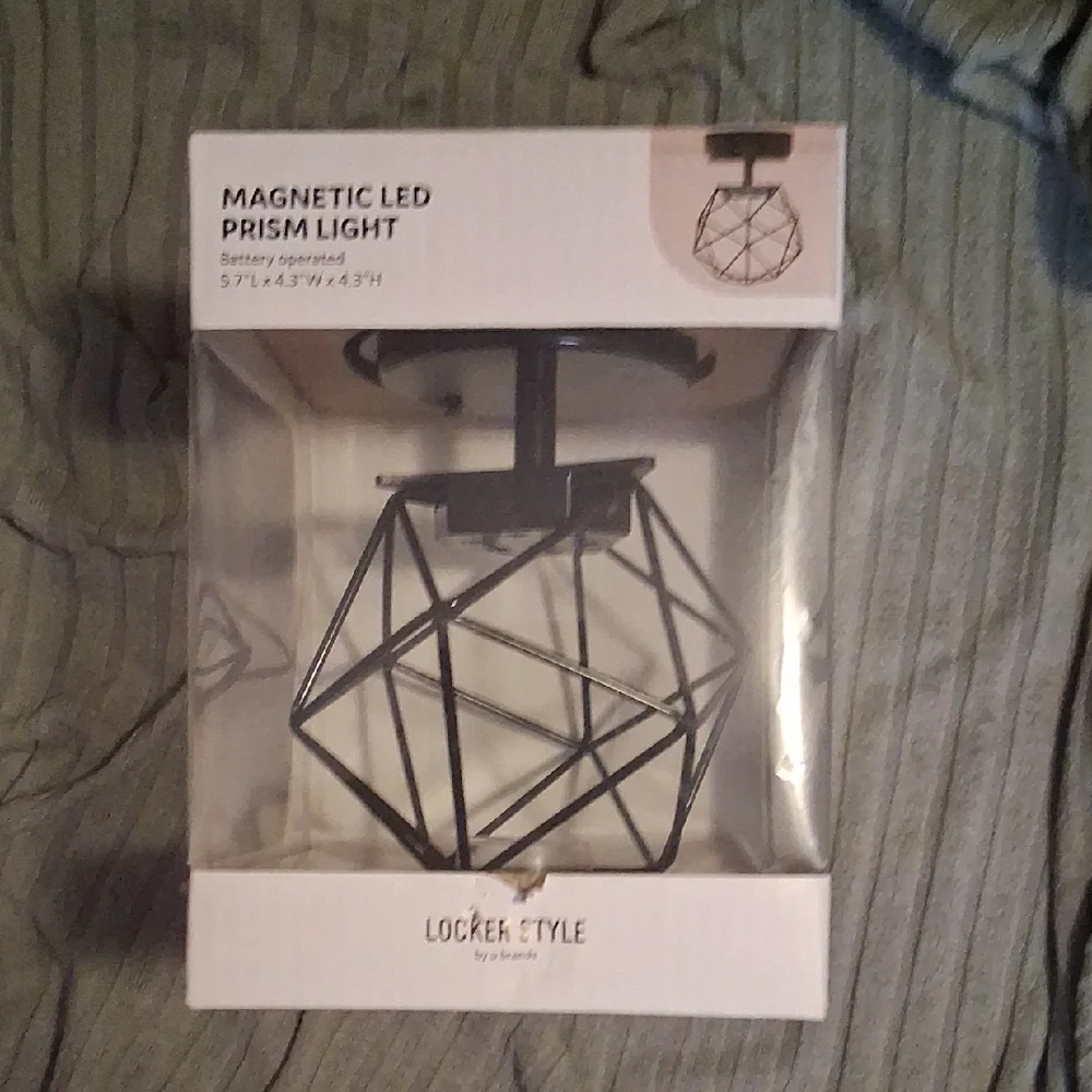 Locker Style Magnetic LED Prism Light - Black